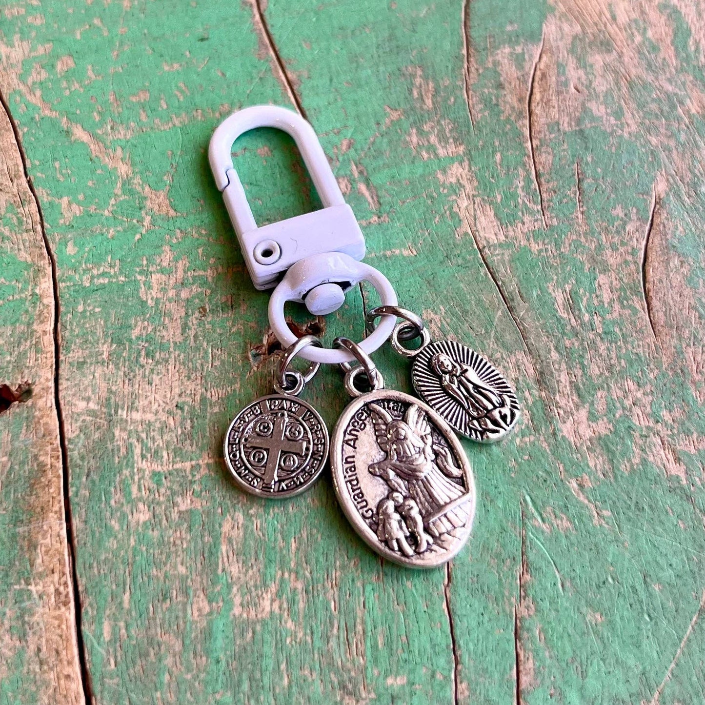 Multicolor Small Metal Protection Clips: Blue