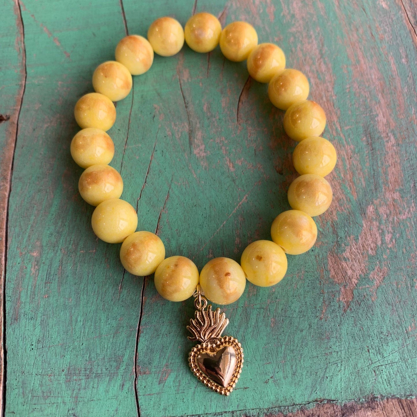 Royal Sacred Heart Bracelet: White