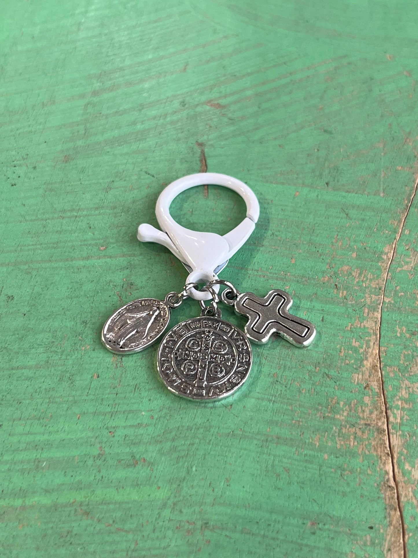 White Metal Protection Clips